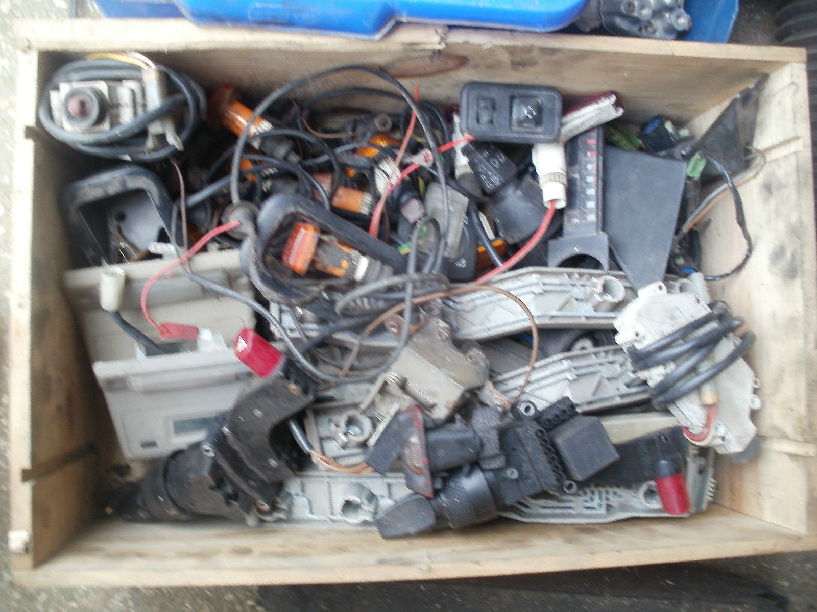 Classic Ford Parts for Mk1 to Mk4 Escort, Cortina, Ford Zephyr, XR3 and XR3i - Image 4