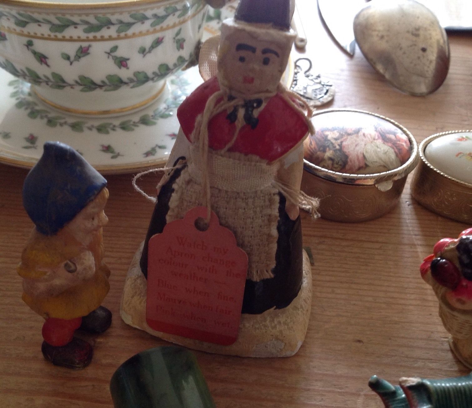 JOB LOT ANTIQUE/VINTAGE COLLECTABLES & CURIOS - S/Plate/porcelain/shell Now £23! - Image 8