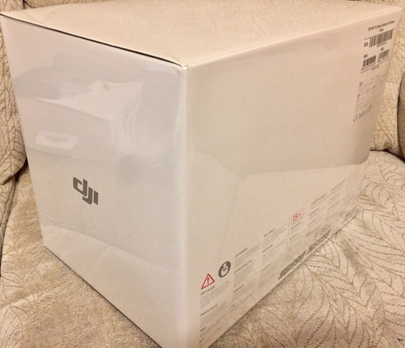 DJI Spark Drone Fly Extra Combo - Alpine White - Image 3