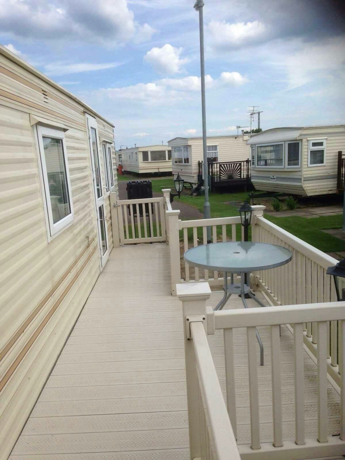 static caravan fantasy island ingoldmells