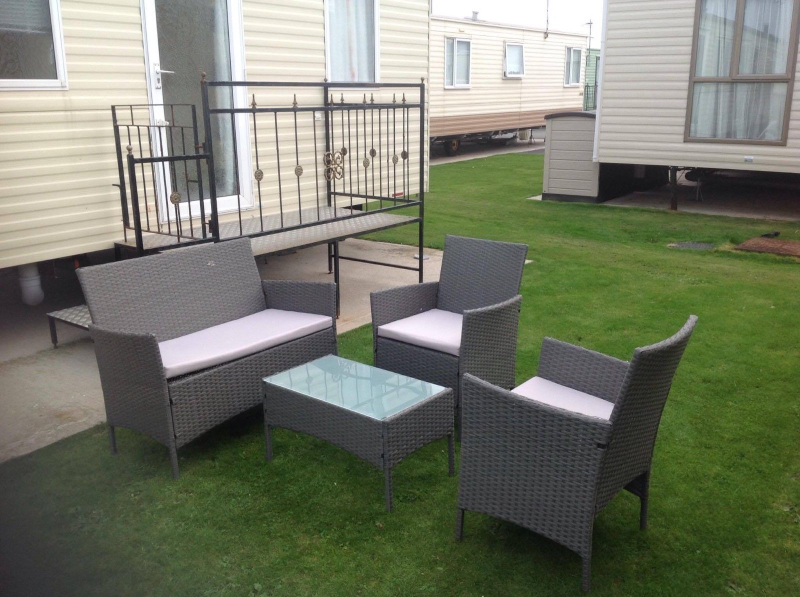 caravan for make use of edwards leisure park towyn north wales 4th August 1 week