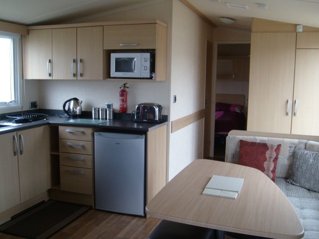 STATIC CARAVAN FOR Make use of, AT BLUE DOLPHIN, FILEY, HAVEN - Image 3