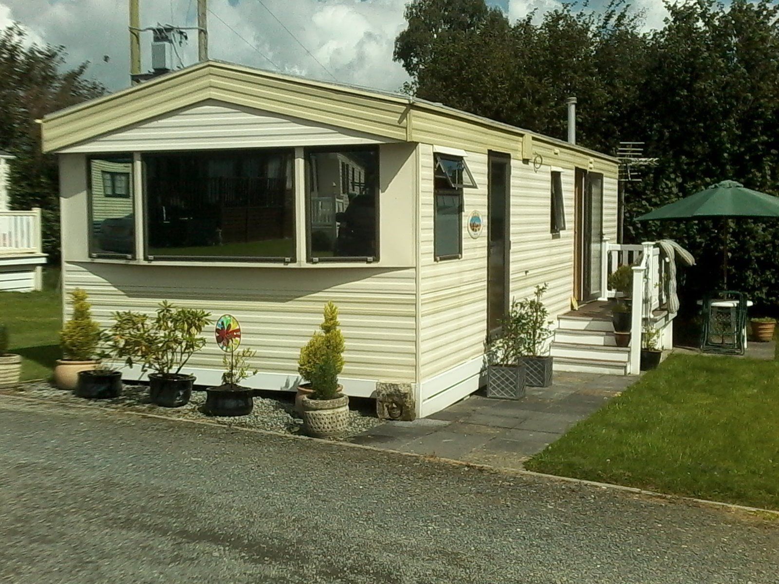 Caravan rental 18 Devon / Cornwall border PL159SG 6 berth