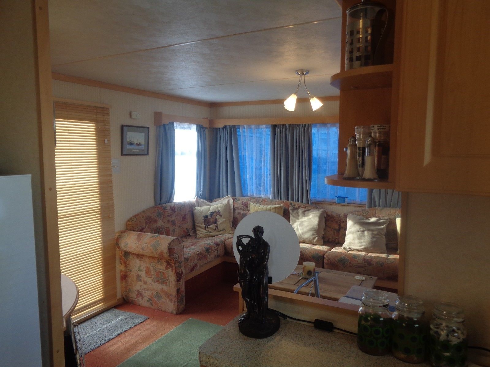 Caravan rental 18 Devon / Cornwall border PL159SG 6 berth - Image 4