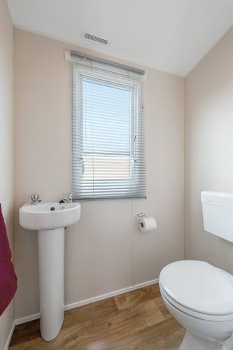 CARAVAN HIRE AT FLAMINGOLAND RESORT - Image 3