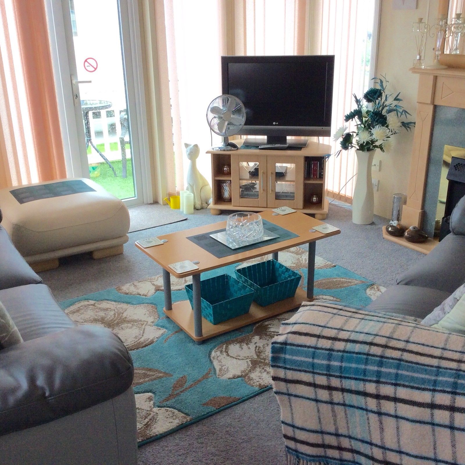 Trip Home, Cell Home STATIC CARAVAN HIRE . IN NORTH WALES