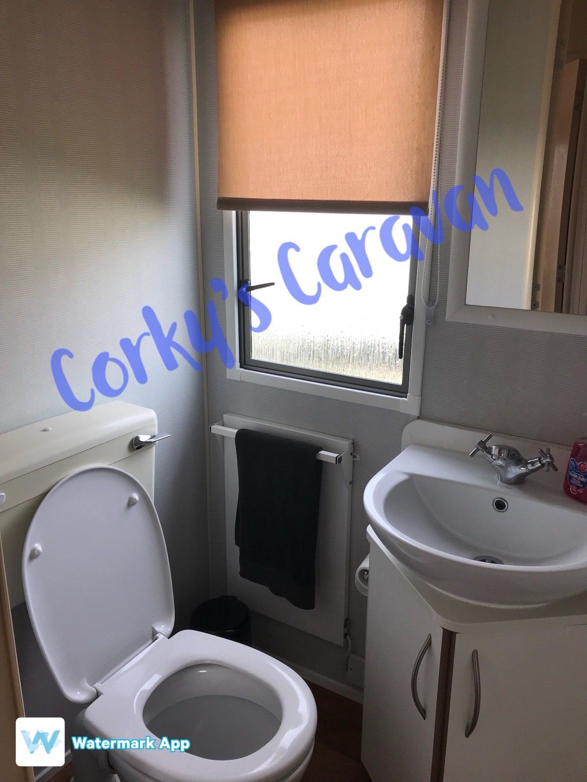 eight BERTH CARAVAN FOR Make use of GOLDEN GATE CARAVAN PARK TOWYN NORTH WALES - Image 6