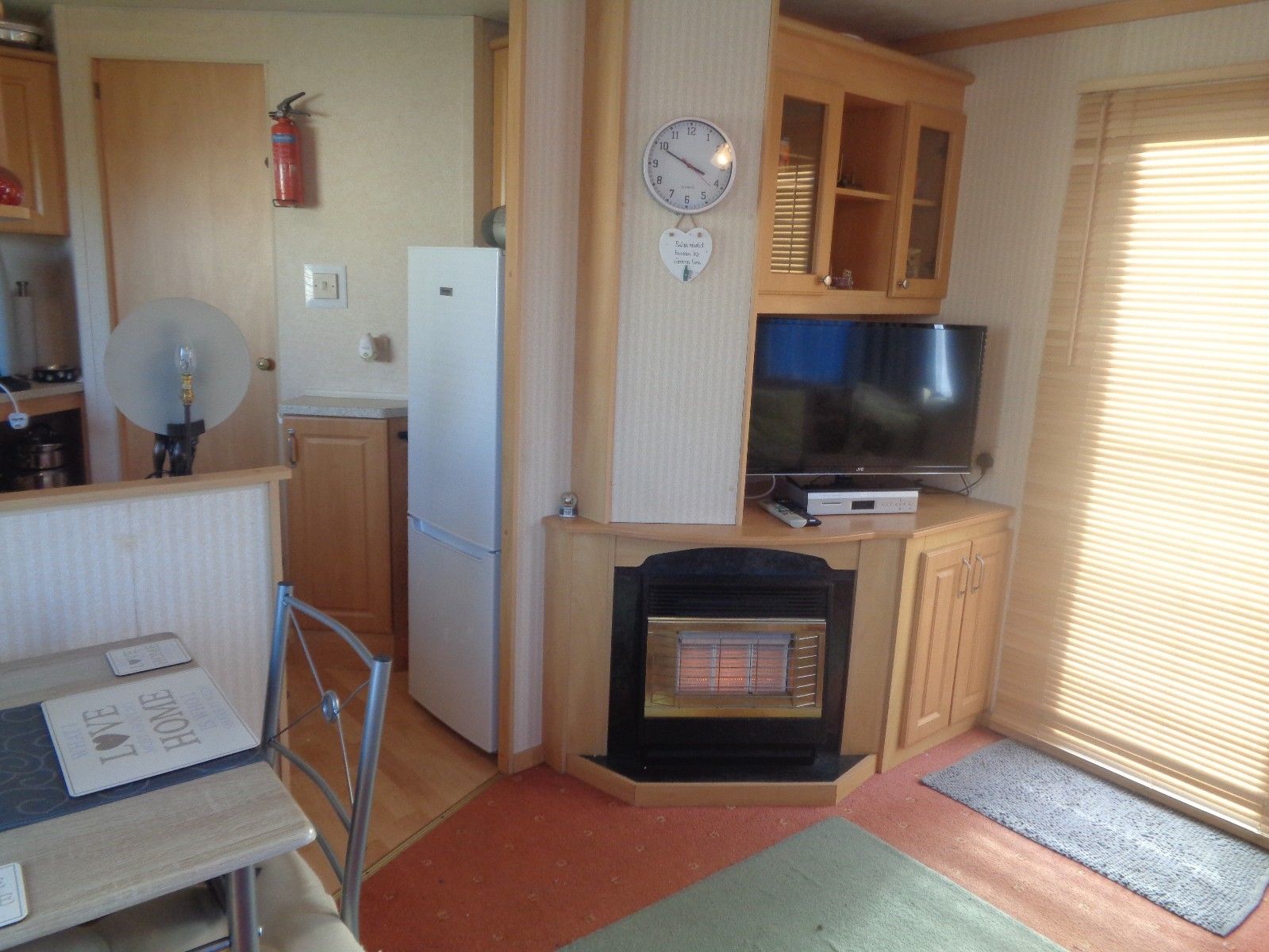 Caravan rental 18 Devon / Cornwall border PL159SG 6 berth - Image 3