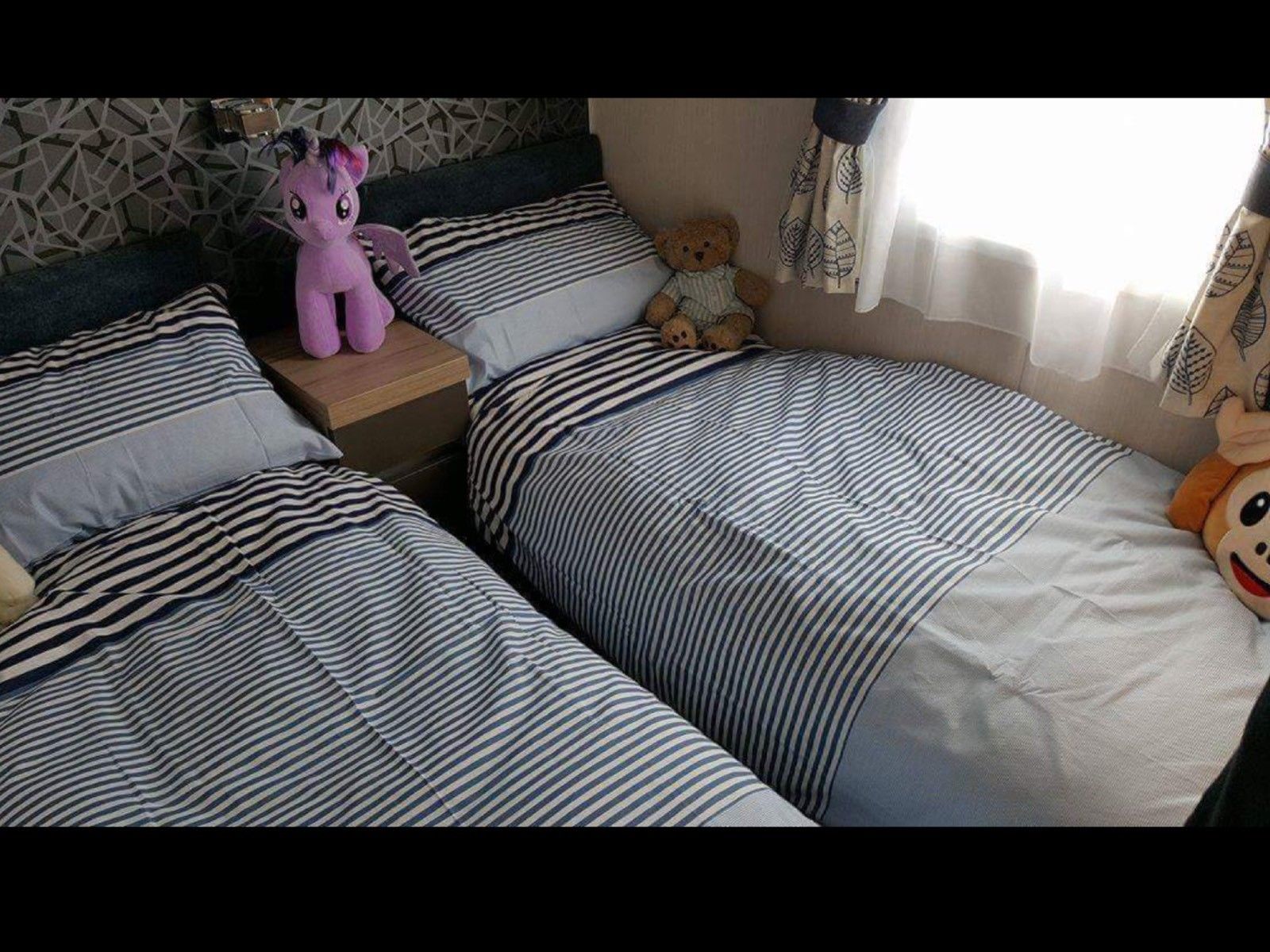 three Mattress room Platinum 17 Caravan For Hire At Haven Weymouth Bay - Image 12