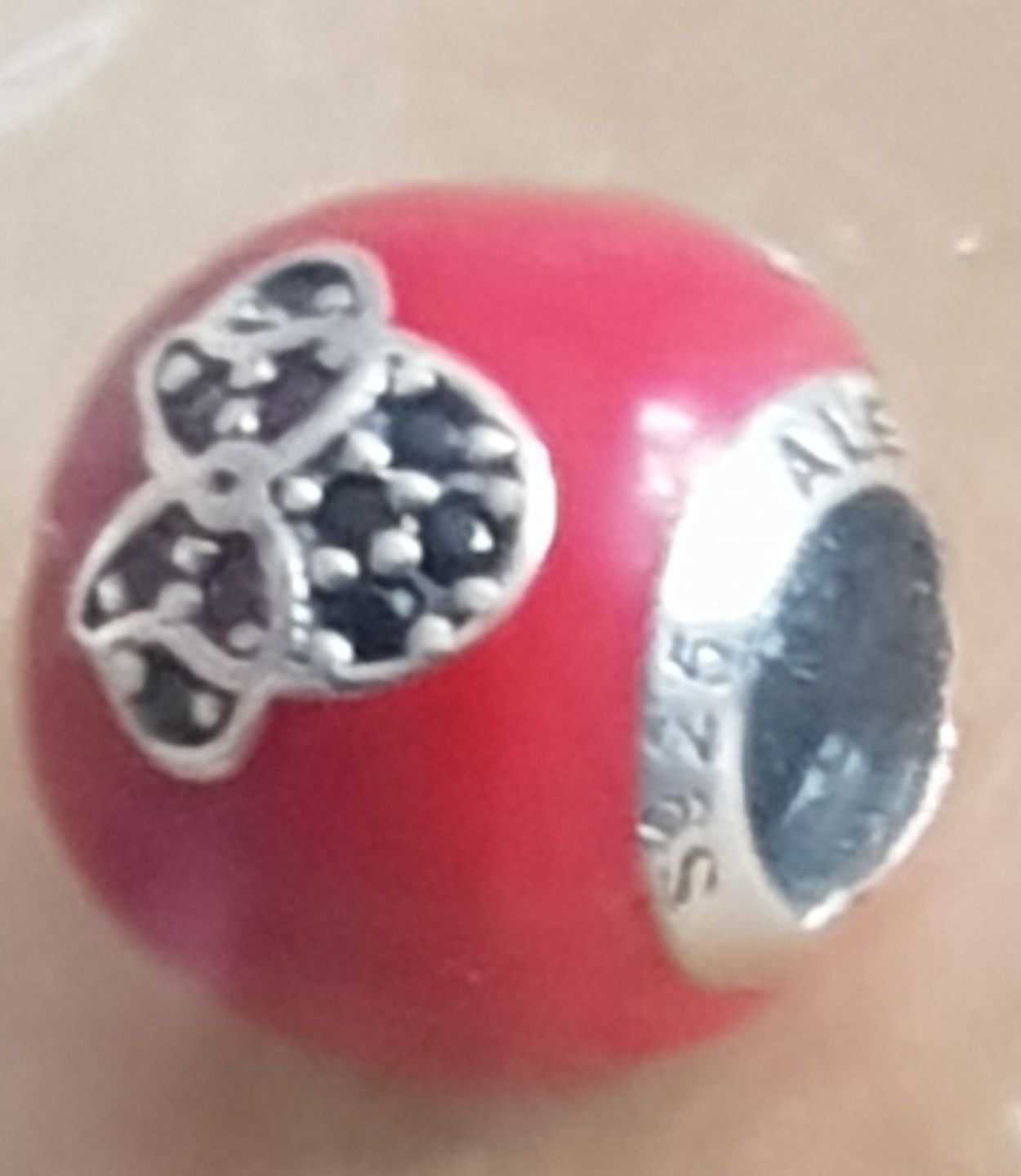 Mickey & Minnie Mouse Twin Bundle Walt Disney Charms Stamped with 'Pandora S925 ale' - Image 9