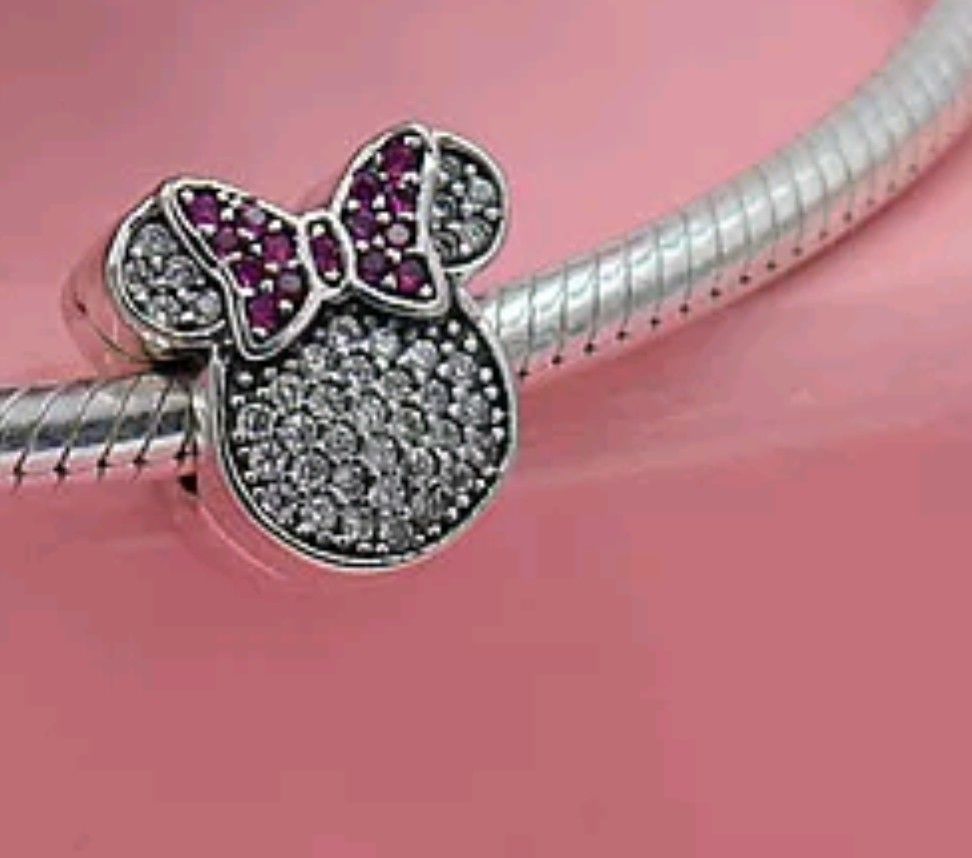 Mickey & Minnie Mouse Twin Bundle Walt Disney Charms Stamped with 'Pandora S925 ale' - Image 8